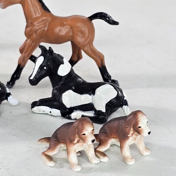 Vintage ERTL Farm Animal Horse & Dog Figurines Set Of 11 Miniature Toys - Picture 7 of 10